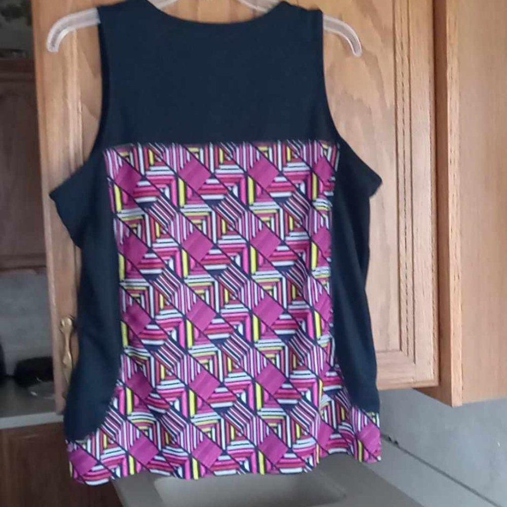 ZONE PRO WOMENS TANK TOP SIZE XL